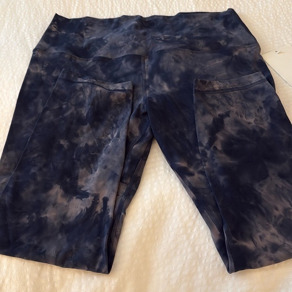 Lululemon Align HR crop 23” - Picture 4 of 6